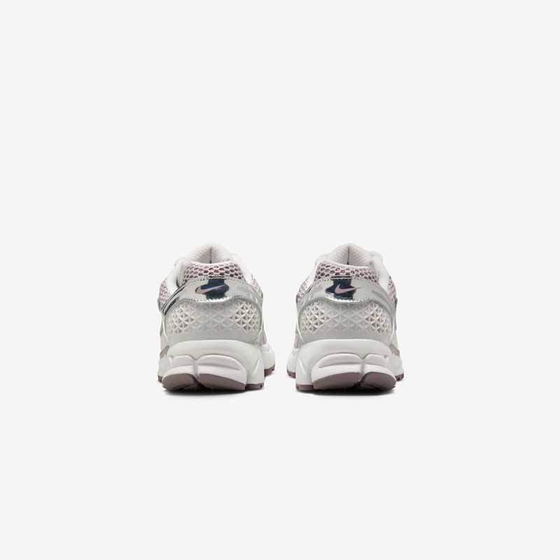 Кросівки Nike W Vomero 5 Platinum Violet HV6417-001 4 Кросівки Nike W Vomero 5 "Platinum Violet" HV6417-001