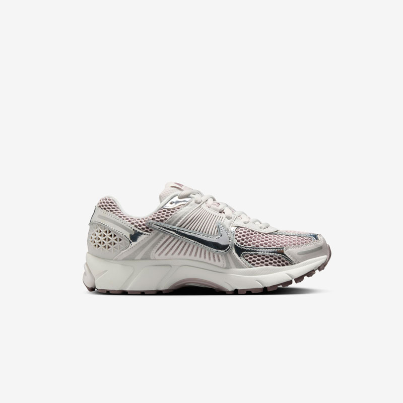 Кросівки Nike W Vomero 5 Platinum Violet HV6417-001 5 Кросівки Nike W Vomero 5 "Platinum Violet" HV6417-001