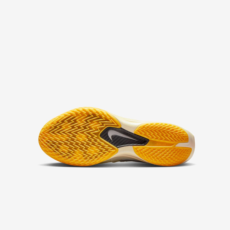 Кросівки Nike GT Cut 3 Turbo Juju Watkins II3704-100 6 Кросівки Nike GT Cut 3 Turbo "Juju Watkins" II3704-100