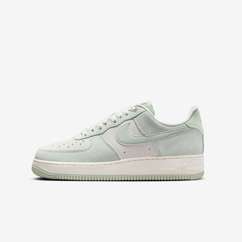 Кросівки Nike W Air Force 1 Low Spruce Aura HQ1497-099 1 Кросівки Nike W Air Force 1 Low "Spruce Aura" HQ1497-099
