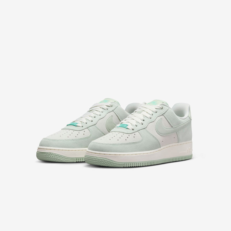 Кросівки Nike W Air Force 1 Low Spruce Aura HQ1497-099 2 Кросівки Nike W Air Force 1 Low "Spruce Aura" HQ1497-099