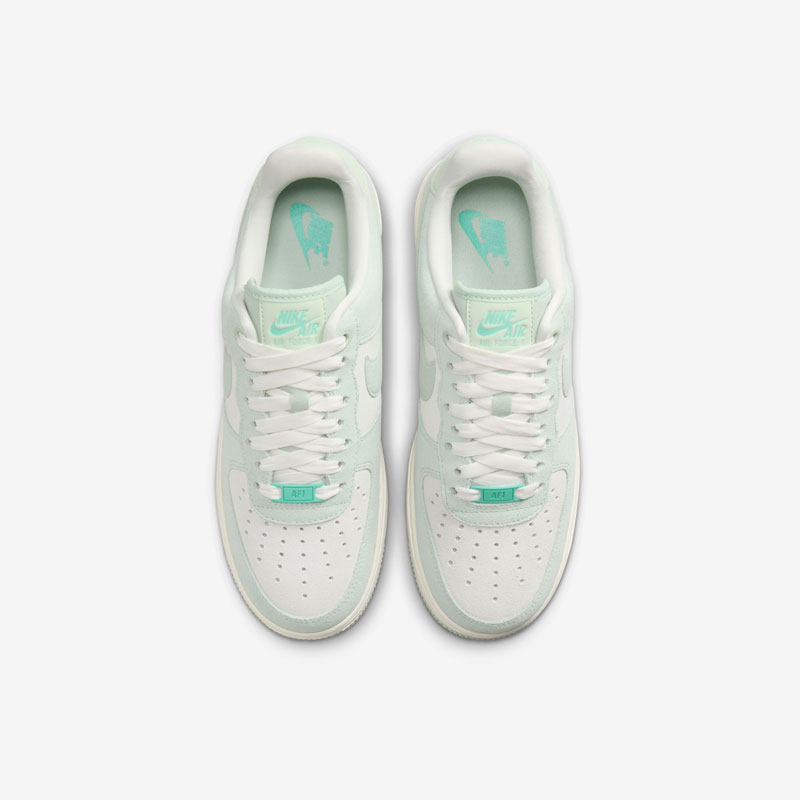 Кросівки Nike W Air Force 1 Low Spruce Aura HQ1497-099 3 Кросівки Nike W Air Force 1 Low "Spruce Aura" HQ1497-099