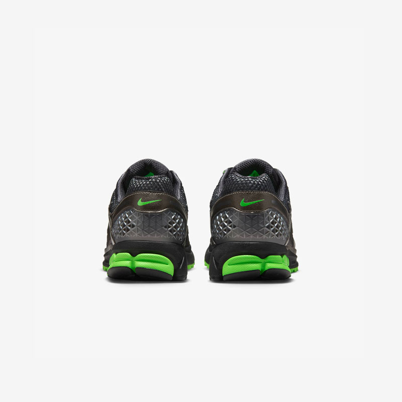Кросівки Nike Zoom Vomero 5 Metallic Pewter IB2988-001 4 Кросівки Nike Zoom Vomero 5 "Metallic Pewter" IB2988-001
