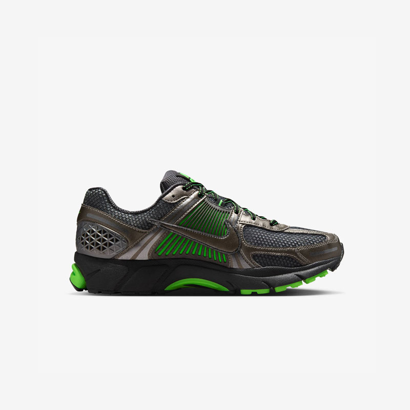 Кросівки Nike Zoom Vomero 5 Metallic Pewter IB2988-001 5 Кросівки Nike Zoom Vomero 5 "Metallic Pewter" IB2988-001