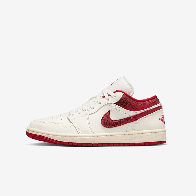 Кросівки W Air Jordan 1 Low White Red HJ9338-106 1 Кросівки W Air Jordan 1 Low "White Red" HJ9338-106