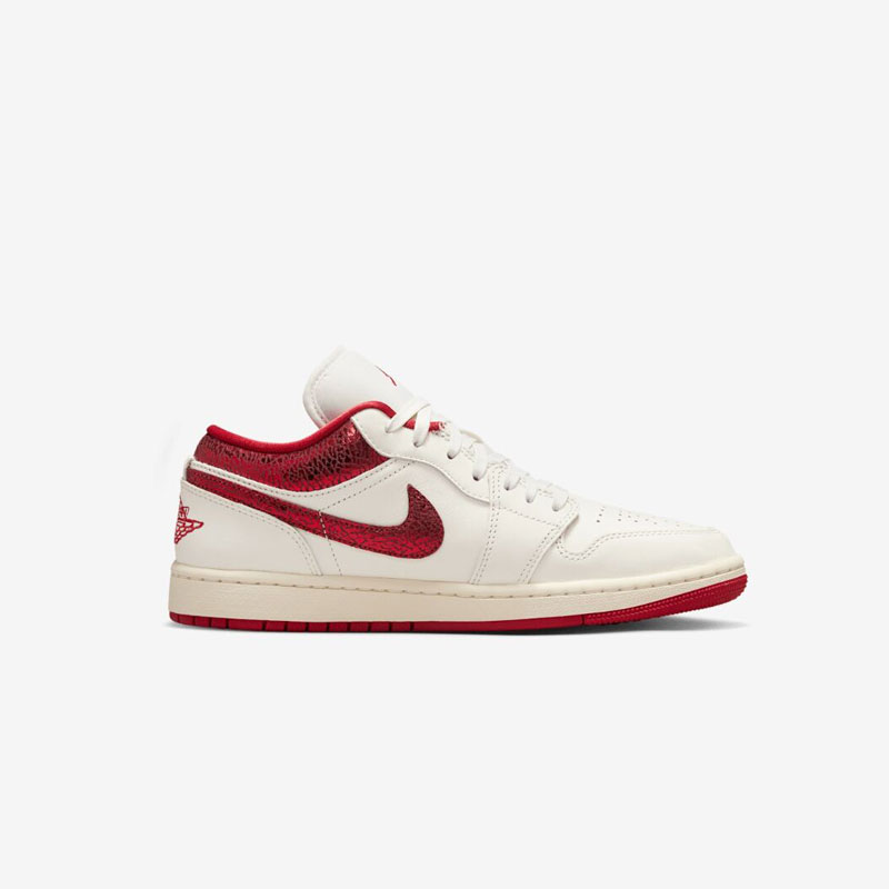 Кросівки W Air Jordan 1 Low White Red HJ9338-106 5 Кросівки W Air Jordan 1 Low "White Red" HJ9338-106