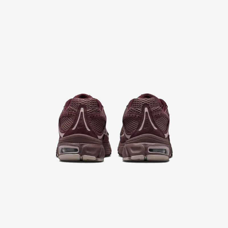 Кросівки Nike Air Max Moto 2K Tattoo Burgundy IO4862-500 3 Кросівки Nike Air Max Moto 2K "Tattoo Burgundy" IO4862-500