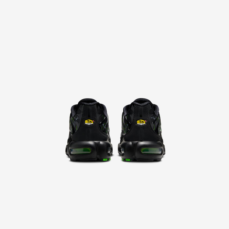 Кросівки Nike Air Max Plus Black Green IB3075-001 4 Кросівки Nike Air Max Plus "Black Green" IB3075-001