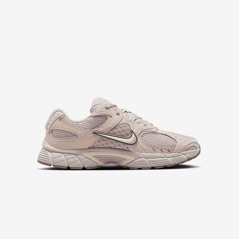 Кросівки Nike V5 RNR Moon Particle II6292-201 5 Кросівки Nike V5 RNR "Moon Particle" II6292-201