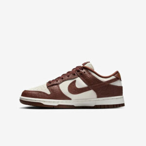 Кросівки Nike W Dunk Low "Sail Fauna Brown" IF3944-100