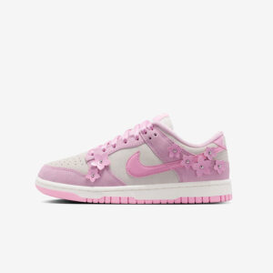 Кросівки Nike W Dunk Low "Pink Flowers" IV4726-600