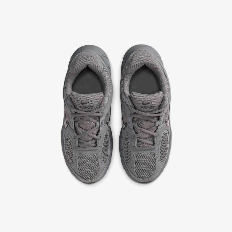 Кросівки Nike V5 RNR GS Grey IO1644-001 3 Кросівки Nike V5 RNR GS "Grey" IO1644-001