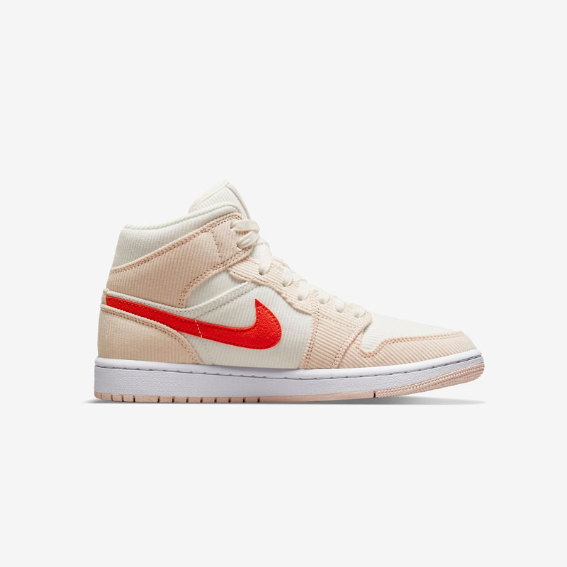 Кросівки Air Jordan 1 Mid W Corduroy Sail DA8009-108 5 Кросівки Air Jordan 1 Mid W "Corduroy Sail" DA8009-108