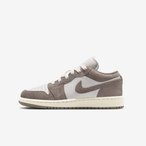 Кросівки Jordan 1 Low "Olive Grey Stone" 553560-026