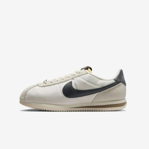 Кросівки Nike Cortez "Phantom" IU7556-030