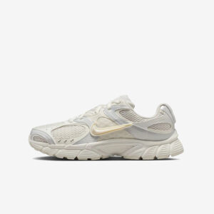 Кросівки Nike V5 RNR "Phantom Sail" IQ0276-030