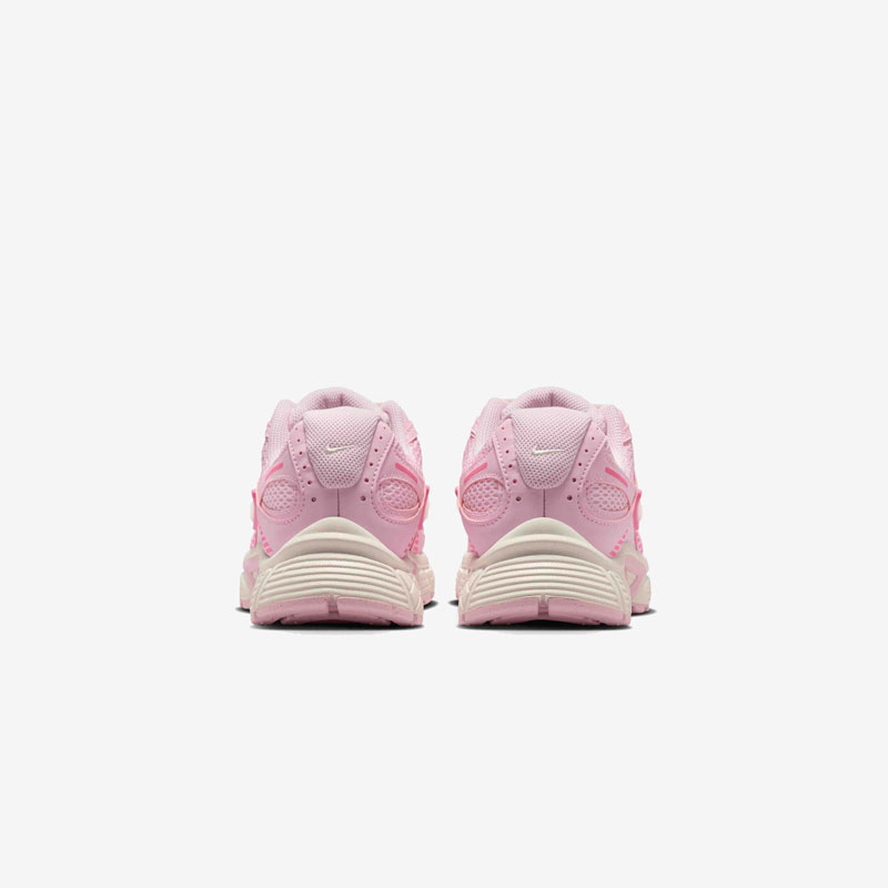 Кросівки Nike V5 RNR Pink Foam IQ9408-663 4 Кросівки Nike V5 RNR "Pink Foam" IQ9408-663