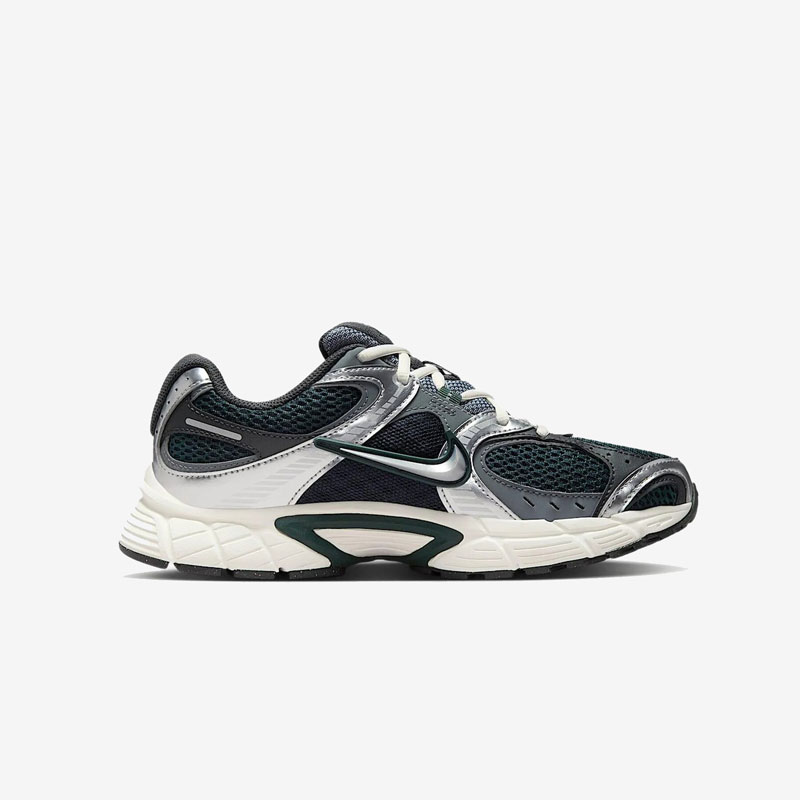 Кросівки Nike V5 RNR Seaweed Metallic HQ7901-300 5 Кросівки Nike V5 RNR "Seaweed Metallic" HQ7901-300