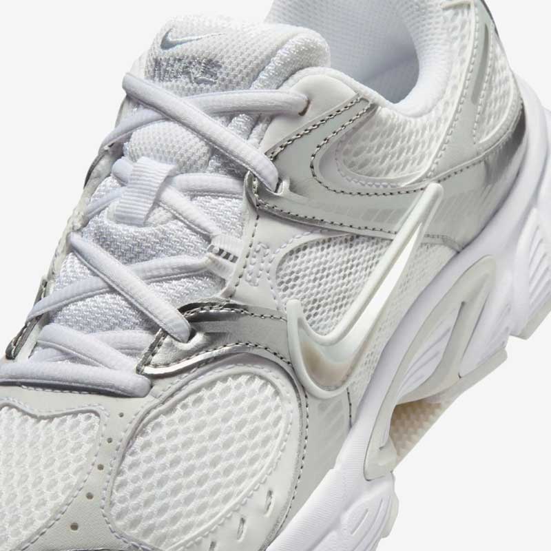 Кросівки Nike V5 RNR White Metallic Platinum HQ7901-112 7 Кросівки Nike V5 RNR "White Metallic Platinum" HQ7901-112
