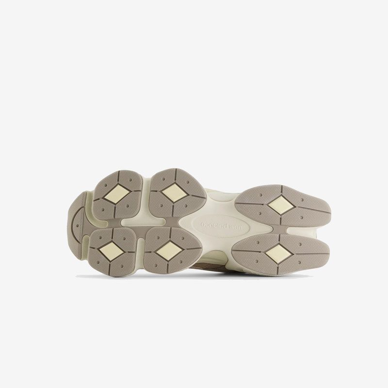Кросівки New Balance 9060 Mushroom Sea Salt U9060ERC 5 Кросівки New Balance 9060 "Mushroom Sea Salt" U9060ERC
