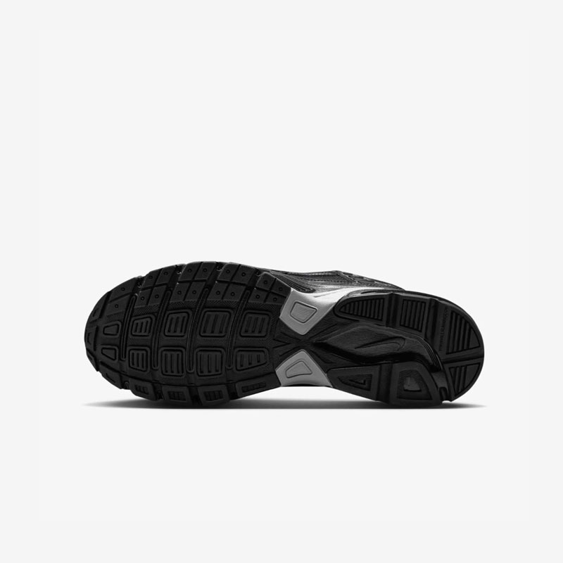 Кросівки Nike Initiator Black Grey IB4595-001 6 Кросівки Nike Initiator "Black Grey" IB4595-001