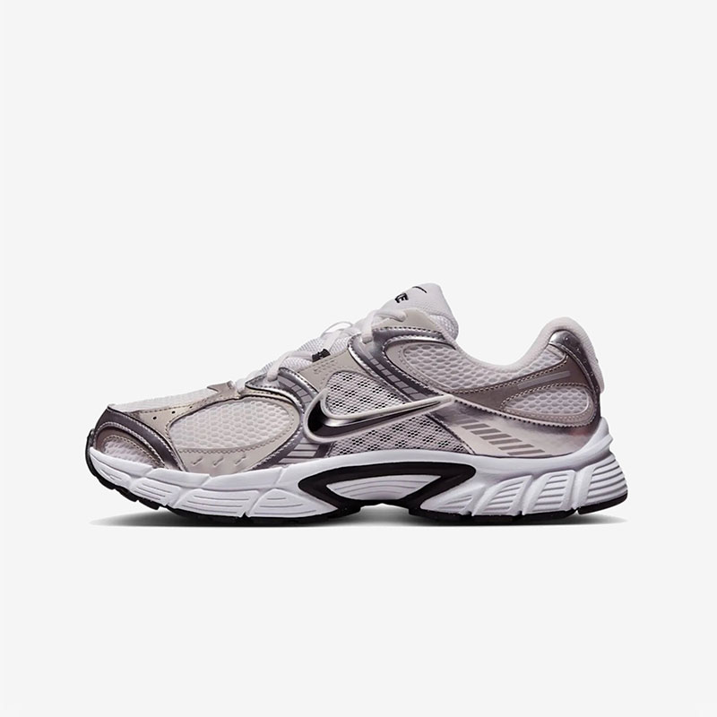 Кросівки Nike V5 RNR Silver Grey HJ5228-104 1 Кросівки Nike V5 RNR "Silver Grey" HJ5228-104