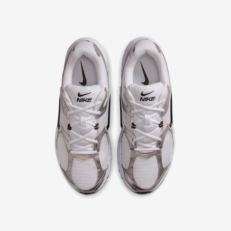 Кросівки Nike V5 RNR Silver Grey HJ5228-104 3 Кросівки Nike V5 RNR "Silver Grey" HJ5228-104